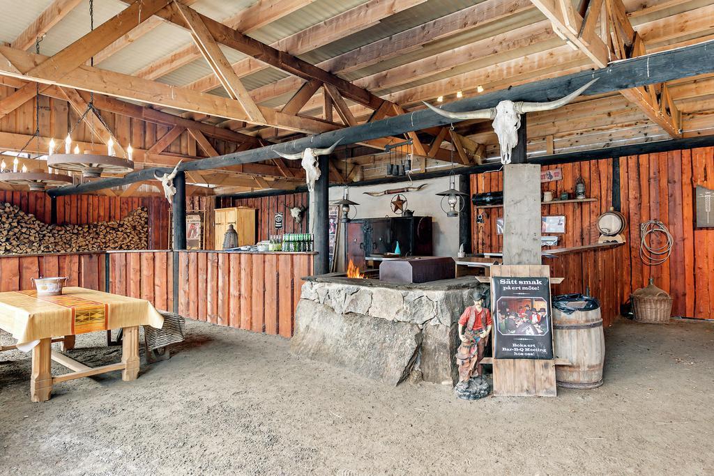 J A Ranch Bed & Breakfast Stromsnasbruk Luaran gambar